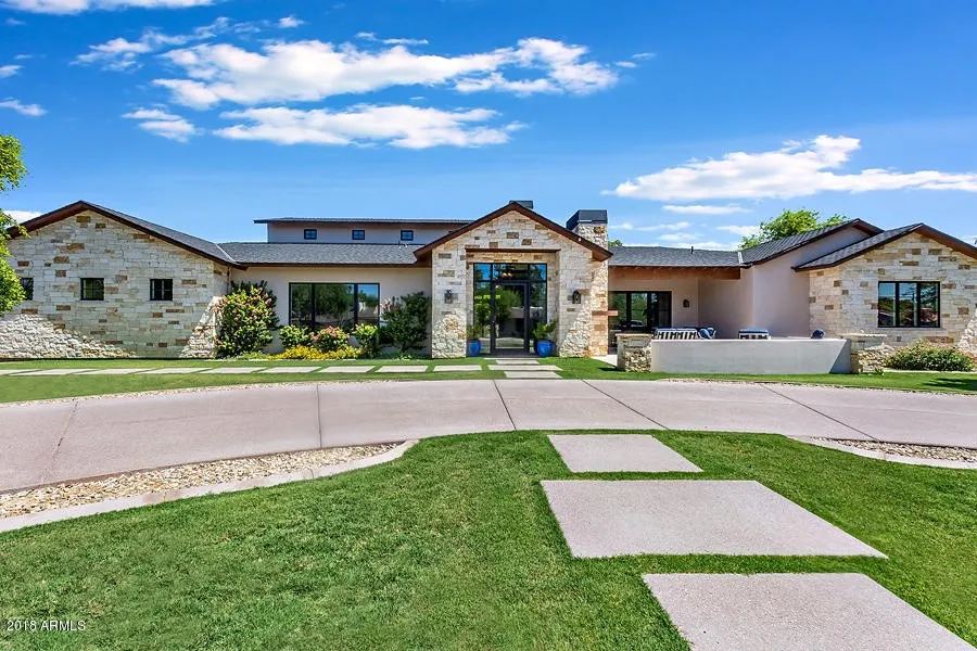 Cash Out Refinance on Luxury Home in Paradise Valley, Arizona