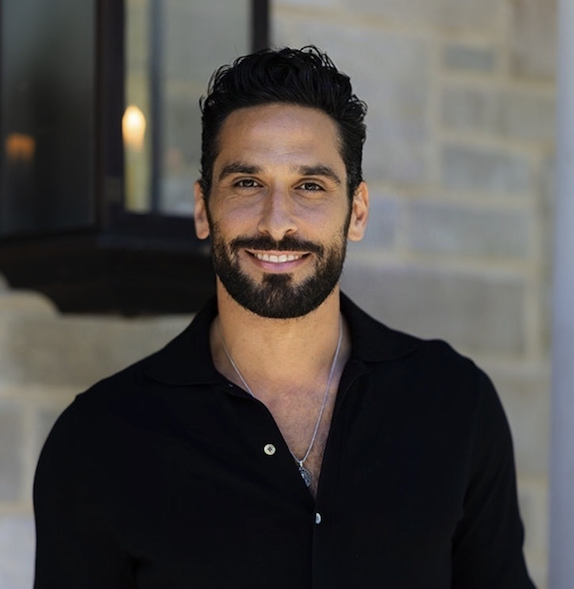 Chris Ashkouti
